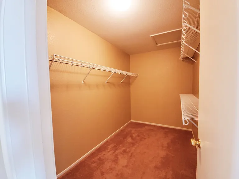 348 Bella Calabria Ave — Photo 16