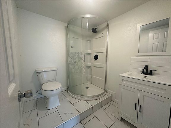 5th image of 605 E Hunnicutt St #A