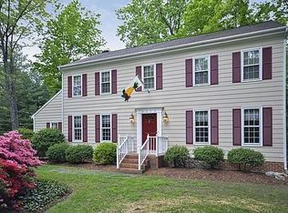 2270 Planters Row Dr, Midlothian, VA 23113