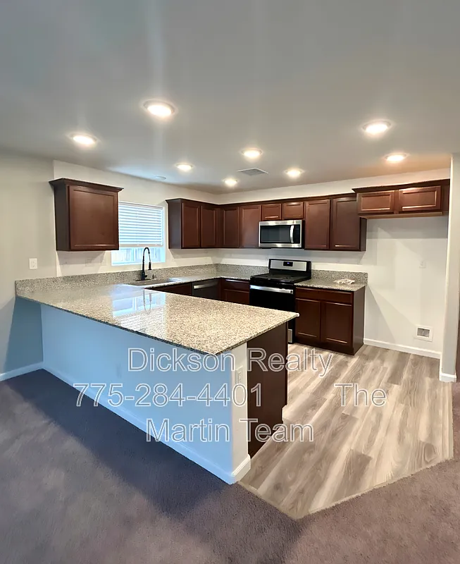 3 bed, 2.0 bath, 1442 sqft, $2,395 — Photo 3