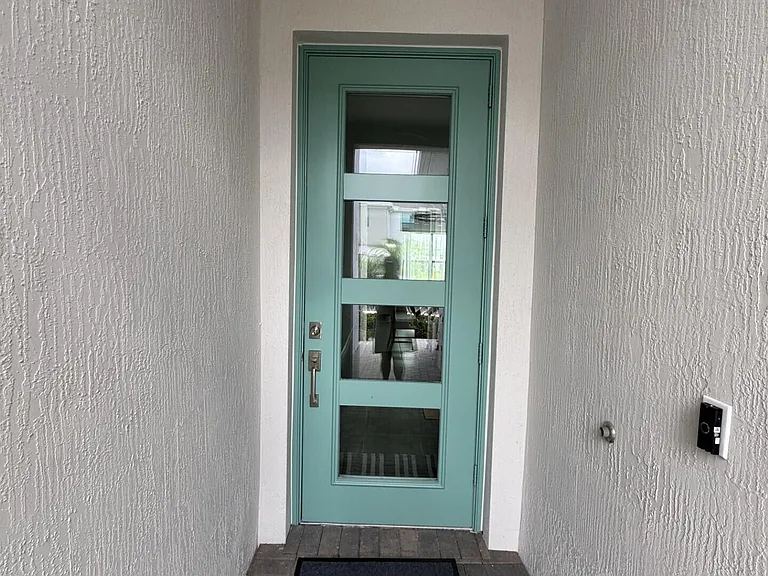 14083 SW Thorens Dr — Photo 2