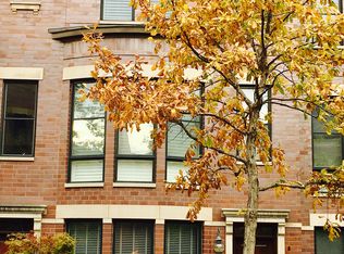 2638 N Hartland Ct, Chicago, IL 60614