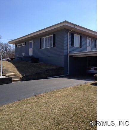 2nd image of 1603 Lester Ave