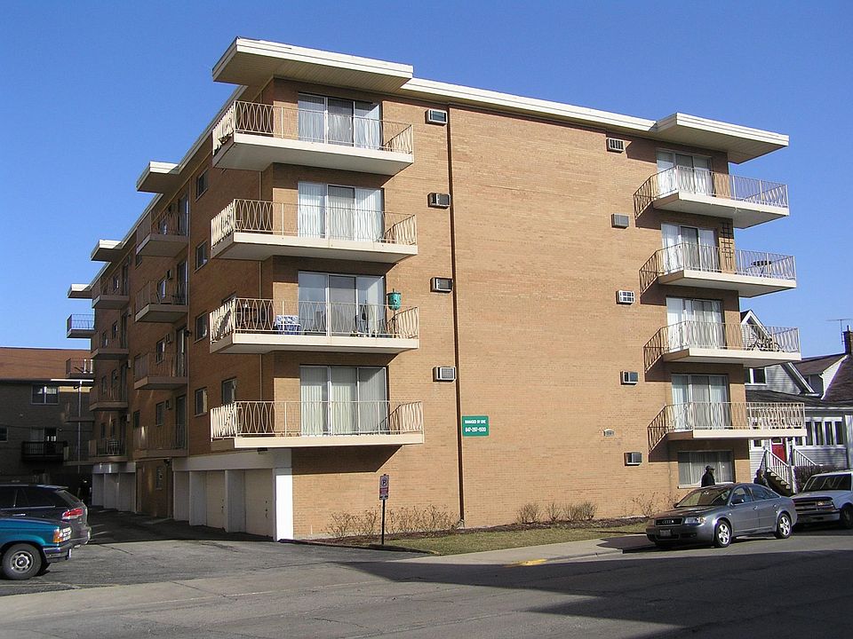 1st image of 214 Circle Ave APT 103