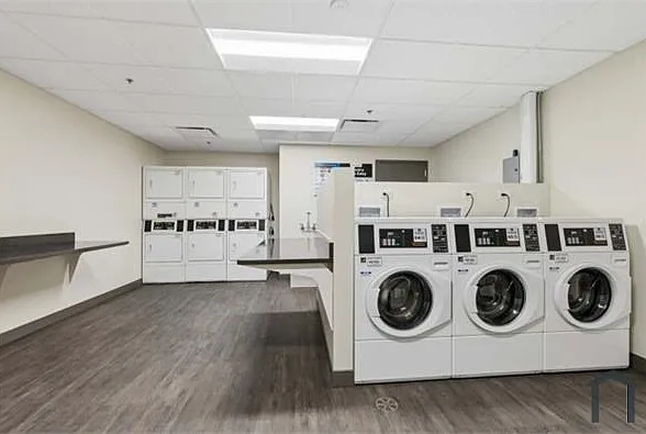 1 bed, 626 sqft, $998 — Photo 1