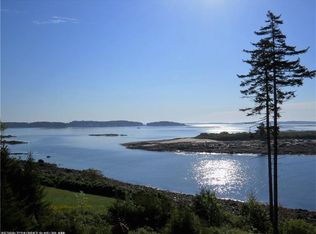 46 Southern Ave, Spruce Head, ME 04859