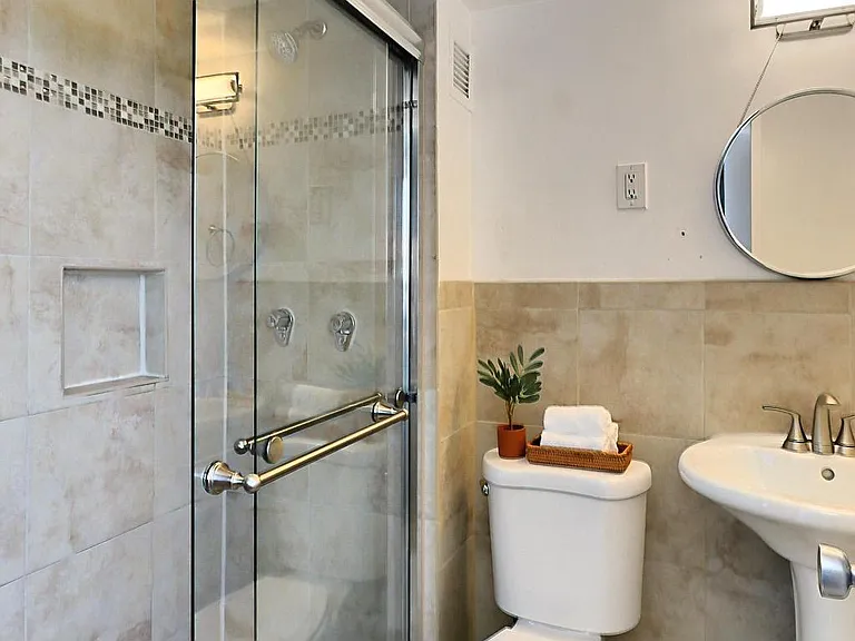 801 N Pitt St #1203 — Photo 22