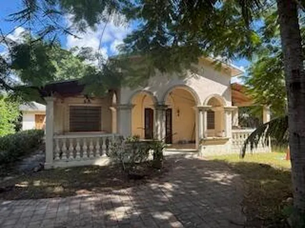 4793 Badger Avenue, West Palm Beach, FL 33417