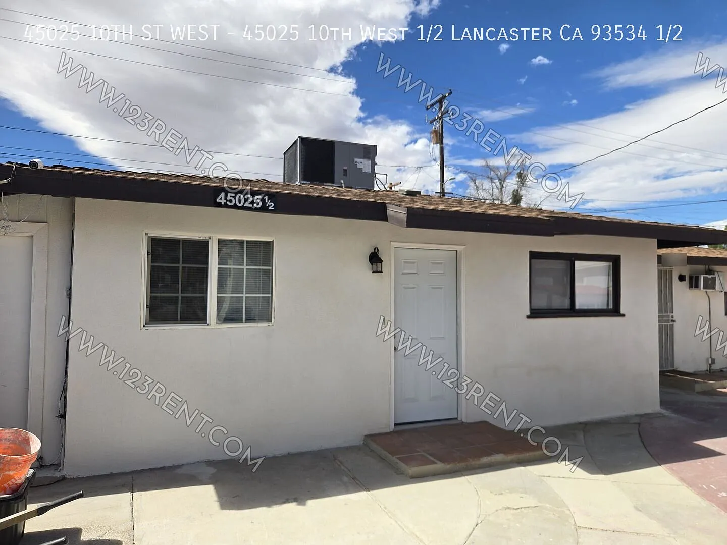 1bd/ 1bth Lancaster West Apartment — Photo 2
