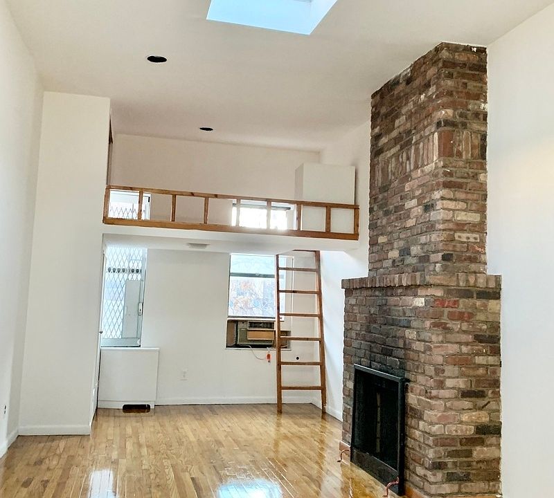 1st image of 224 E 27th St #5C