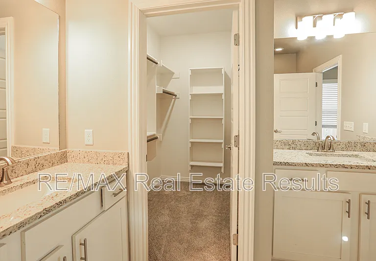 5911 SW Gentle Winds Ave — Photo 22