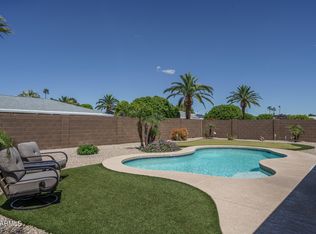 9918 W Oak Ridge Dr, Sun City, AZ 85351
