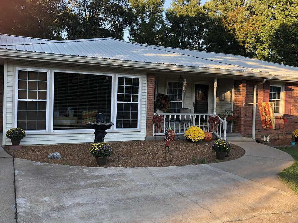 1st image of 1420 Oakmont Cir