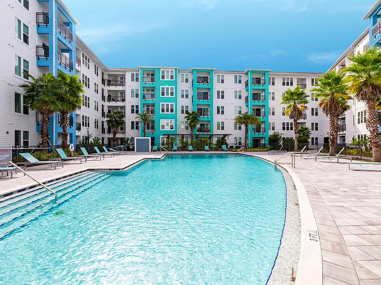 Sparkling Swimming Pool