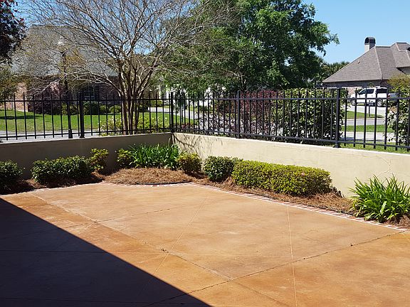 4th image of 25568 Winged Foot Ct