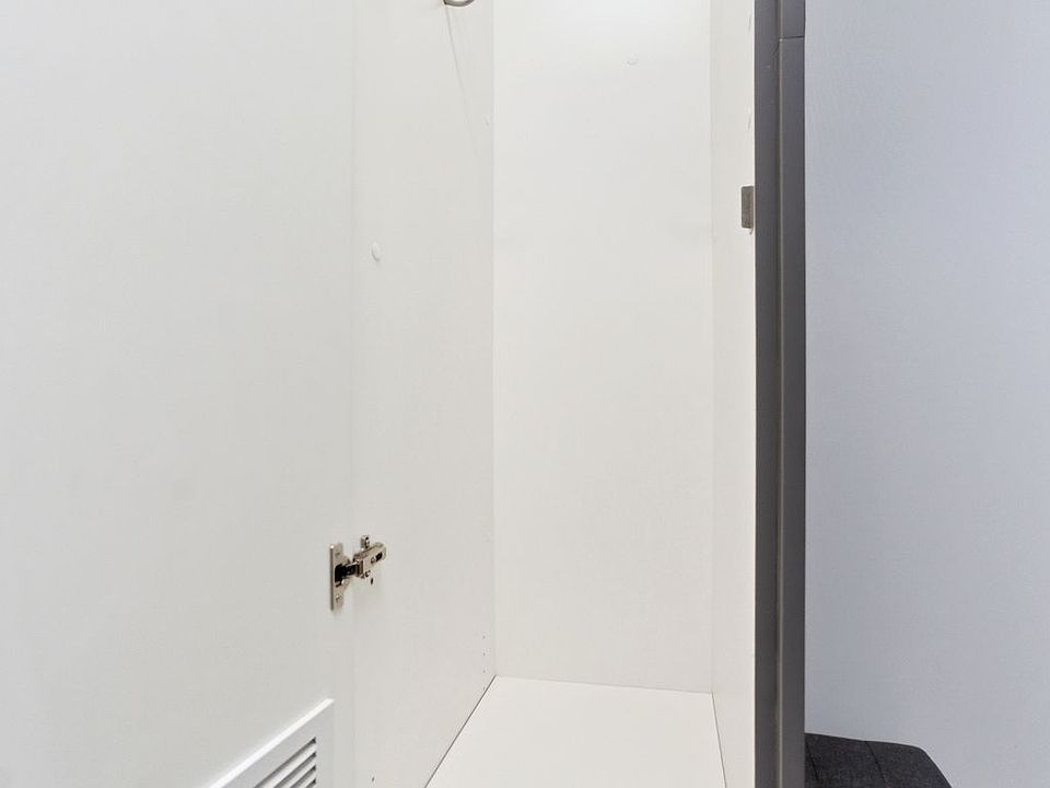 Complimentary ski-locker storage in secured locker room. Equipped with outlet for boot warmers