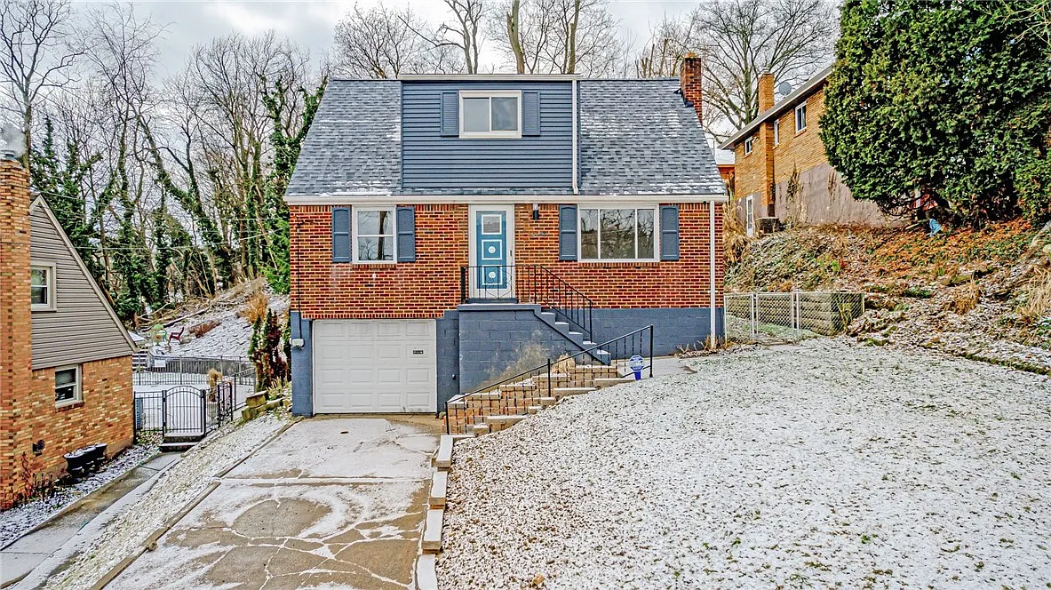 2736 Steiner St photo 1
