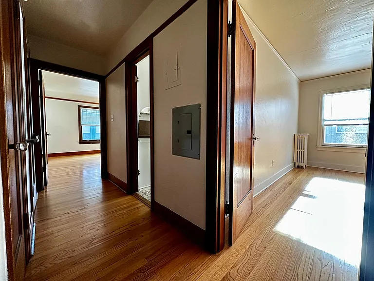 Silver Apartments — Photo 37
