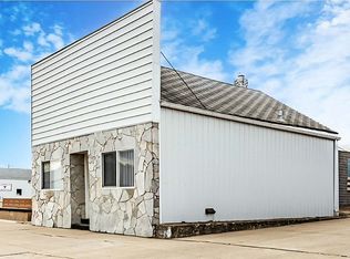 204 Broadway St N, Linton, ND 58552
