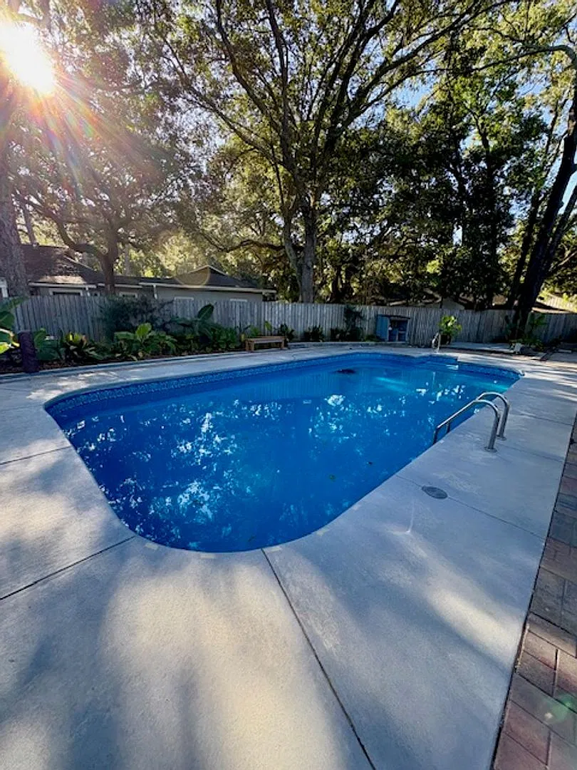 Spacious 6-Bedroom West Ashley Home with Private Pool — Photo 3