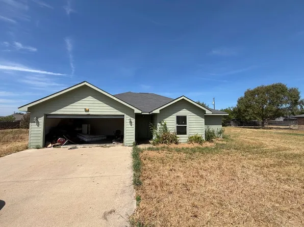 317 Anchor Ln, Gun Barrel City, TX 75156