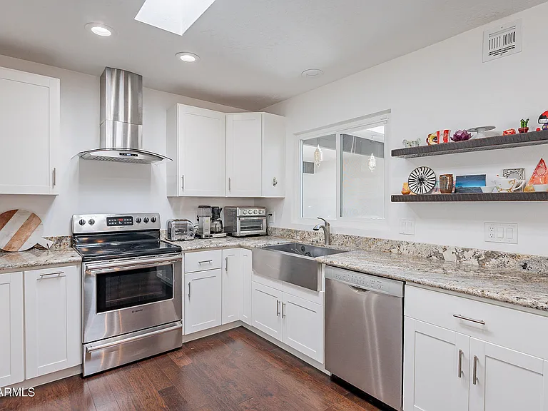 7221 N Via De La Montana — Photo 16