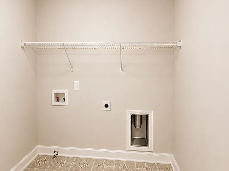 62 Gilmerton Ct — Photo 2