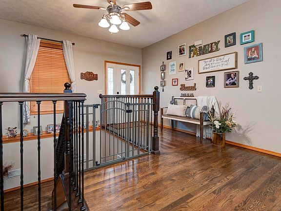 4th image of 9064 N Farm Road 123