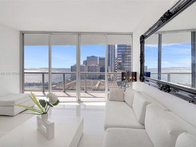495 Brickell Ave APT 1611, Miami, FL, 33131