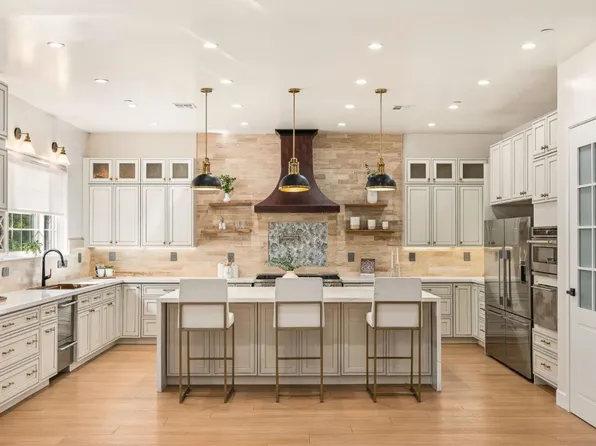 2565 Benson Ave, Santa Cruz, CA 95065