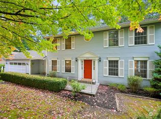 662 Clark Rd, Bellingham, WA 98225