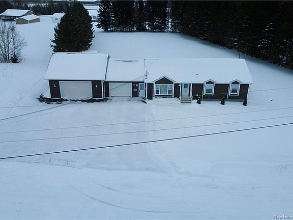 2nd image of 8 Kennebec St