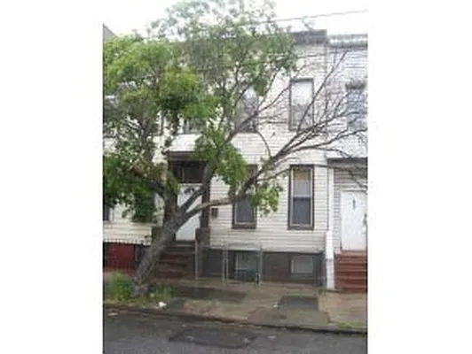 Sold by Joseph T. King RE Inc. | media 1