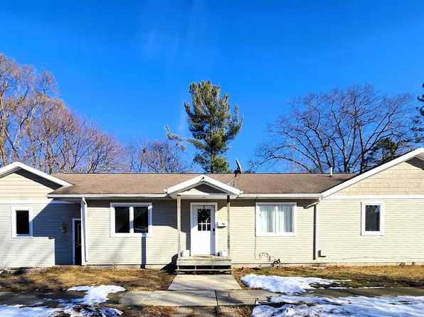 2444 Harding Ave, Muskegon, MI 49441