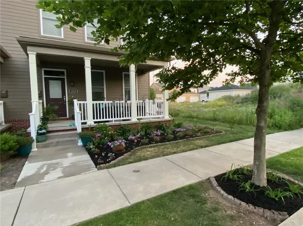 1223 Columbus Ave, Pittsburgh, PA 15233