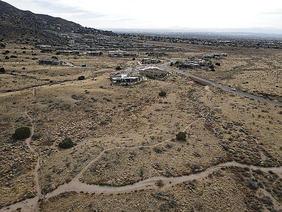 3rd image of 5515 Barranca Oso Ct NE
