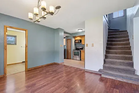 312 5th Ave SW — Photo 8