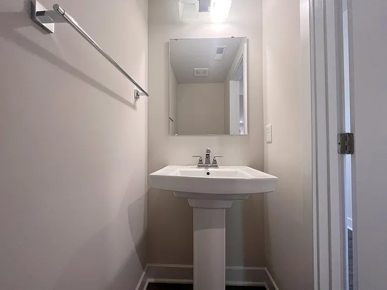 131 Lilywood Ct — Photo 14