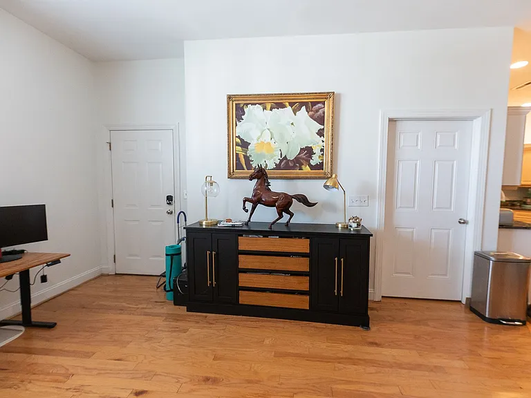 360 S Elm St #211 — Photo 6