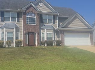 16 Oakwood Dr, Phenix City, AL 36870