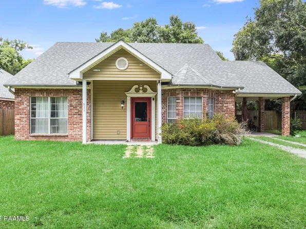 917 W Monroe St, Broussard, LA 70518