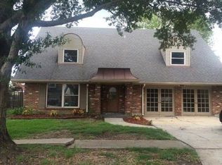 4517 Burke Dr, Metairie, LA 70003