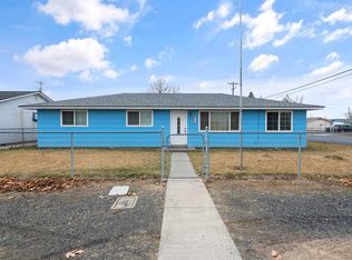 707 S 3rd Ave, Connell, WA 99326