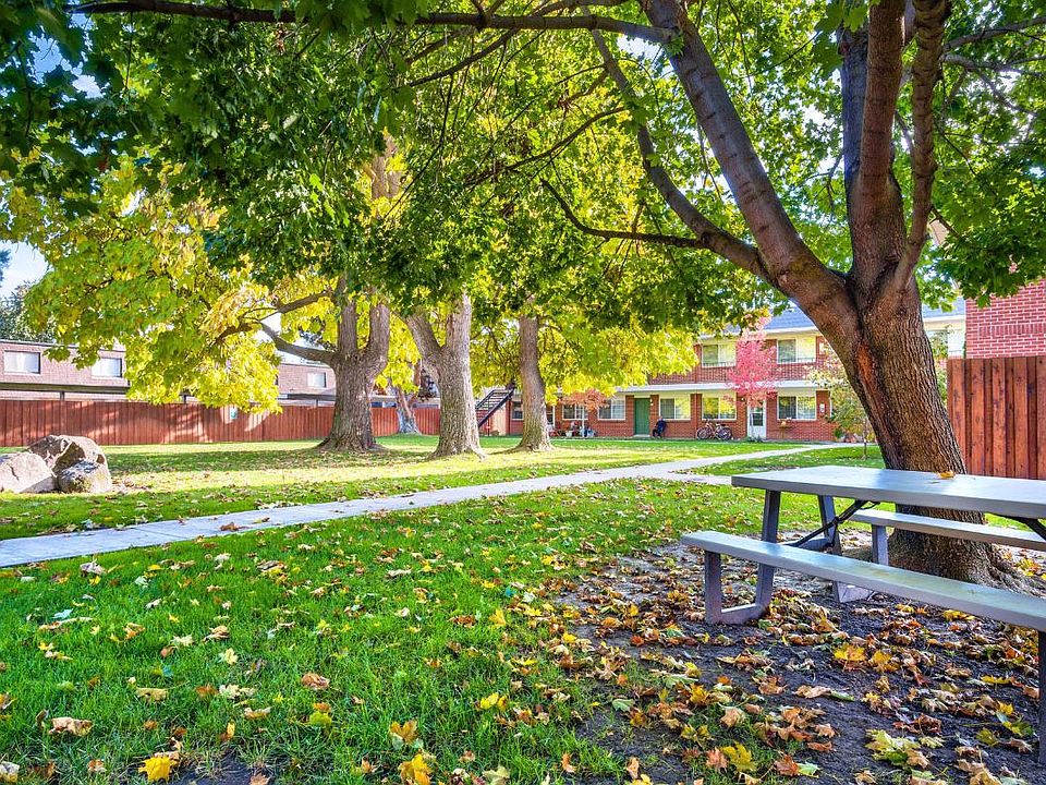 Cambridge & Dorchester Apartment Homes 300 S Straughan Ave Boise ID Zillow