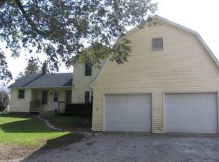 3176 Benton Iowa Rd, Norway, IA 52318