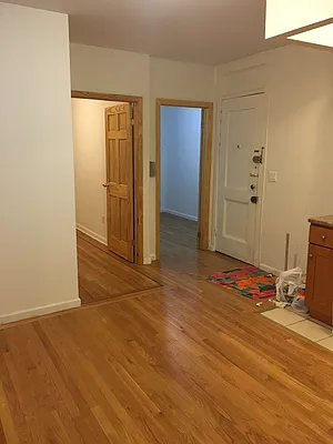 Rented by MTY Group, Inc | media 10