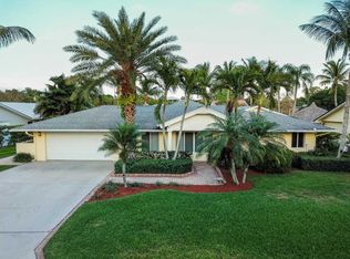 681 SW Pine Tree Ln, Palm City, FL 34990