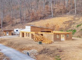 189 Lost Ridge Rd, Clinton, TN 37716