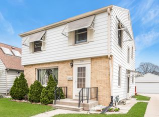 3152 S 72nd St, Milwaukee, WI 53219