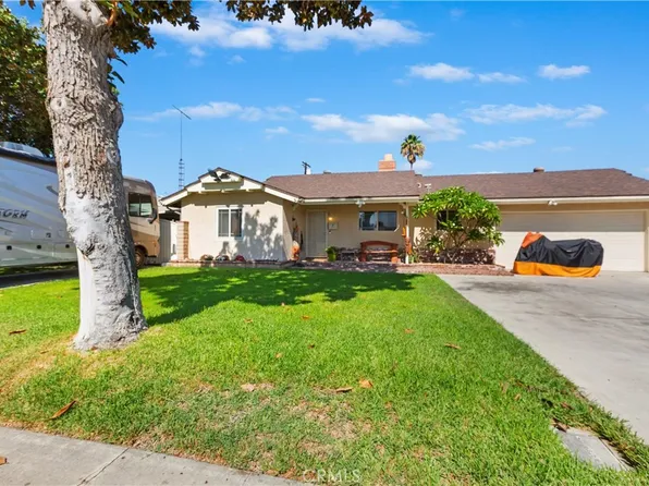 8829 California Ave, Riverside, CA 92503